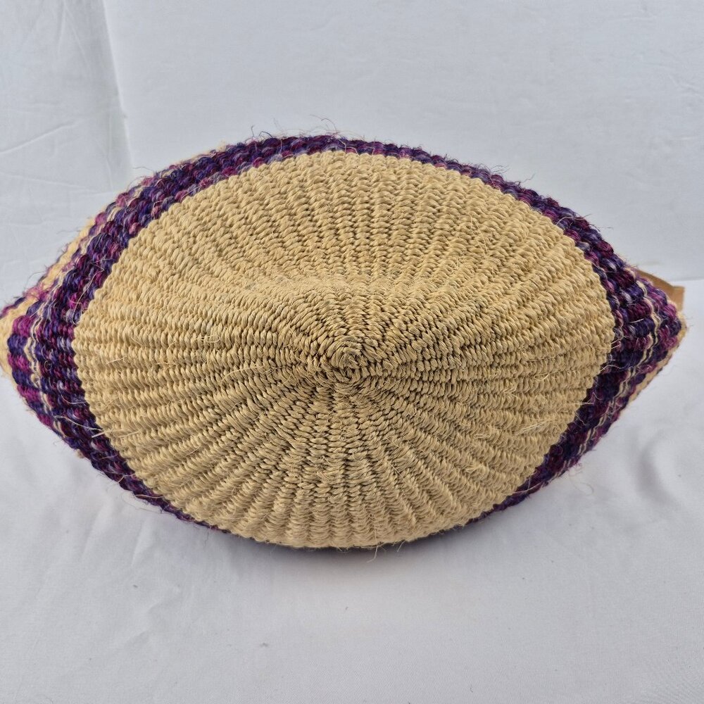 Vintage Handwoven Sisal Tote Market Bag from Kenya - Picture 7 of 16